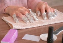 Phá Gel Đúng Cách – Bảo Vệ Móng Thật Không Bị Mỏng Yếu