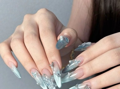 Nail Top Quận 1 – Lisa Spa & Nail, Điểm Đến Cho Bộ Móng Hoàn Hảo